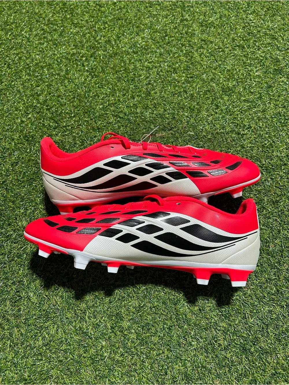 Adidas Predator Club Soccer Cleats